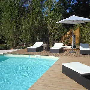  Hébergement de vacances Le Patio Bleu
